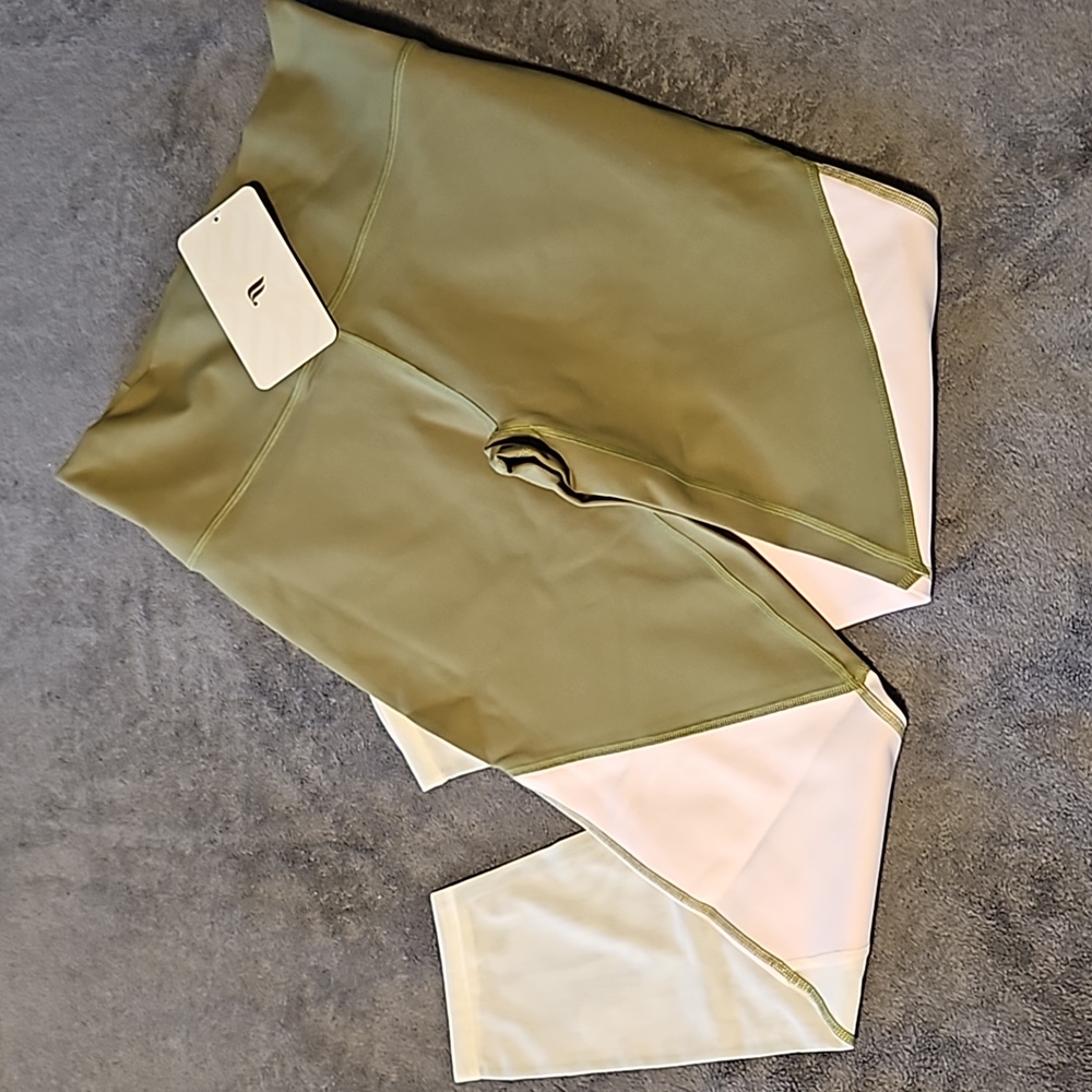 Fabletics Powerhold 7/8 Leggings